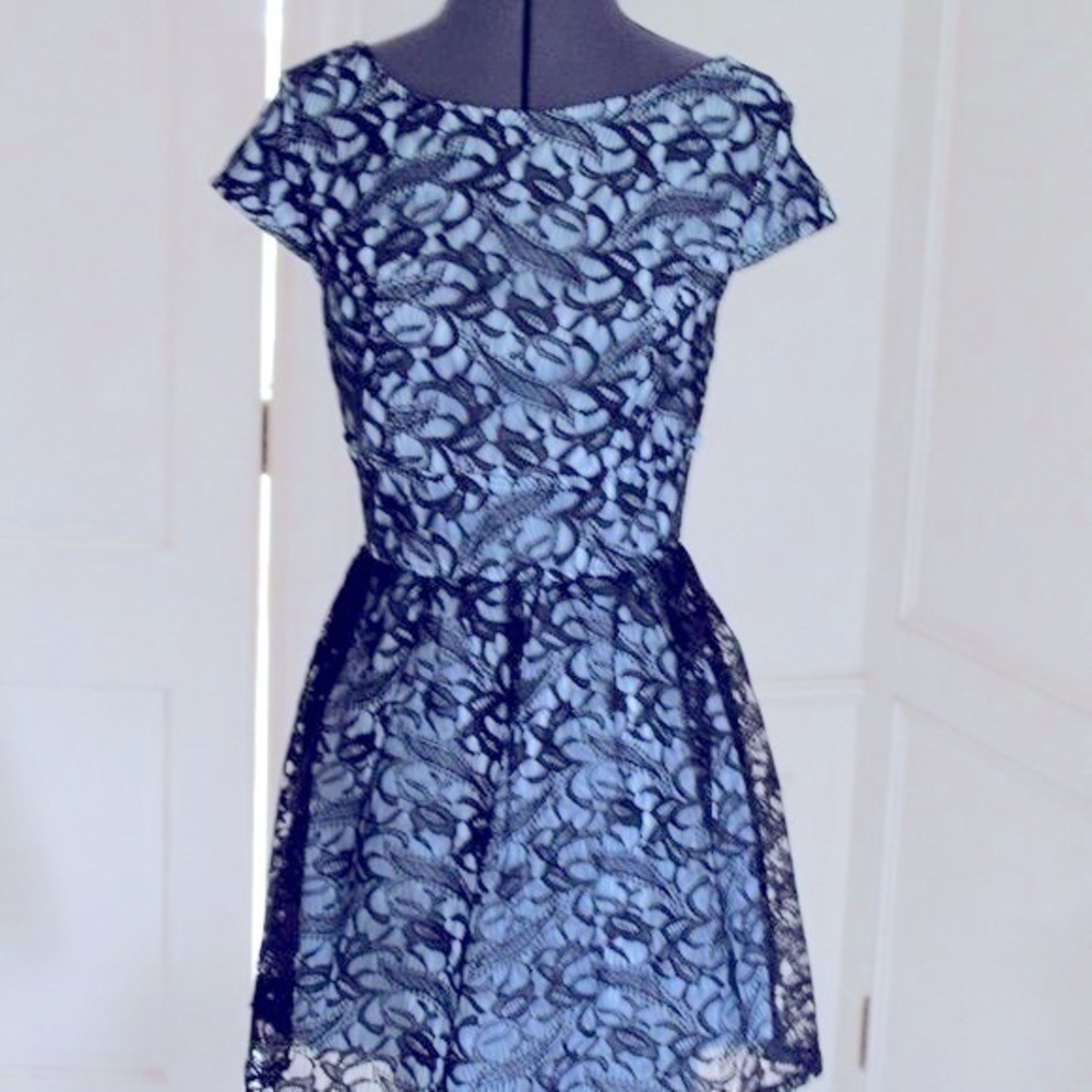 Three hearts dress size 5 light blue black lace dress
